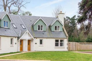 Estate Houses at Carberry Tower - 2