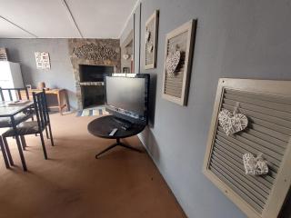 Klein Desert Song - 4