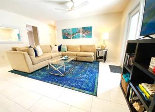 Tropical and Tranquil Bradenton Hideaway - 8