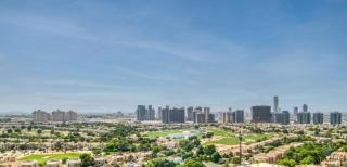 Ritzy 1BR at Global Golf Residence 2 Sports City by Deluxe Holiday Homes - Dubai - 4