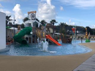 Mobil home 6 personnes dans camping 5* - 7