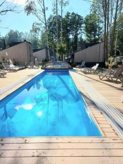 Stunning Seaside Haus - 9