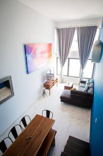 Wonderful Loft Near the 5th ave and the beach. - 4