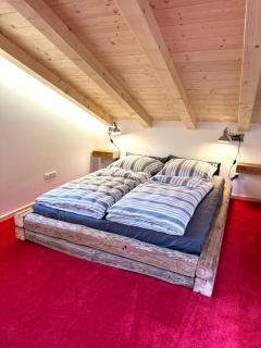 DIE ZWEI CHALETS AM TEGERNSEE "s' Gloane" & "s' Große" - Rottach-Egern - 1