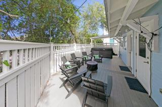 Sea Suite - Large hot tub with an easy walk to the beach - 5