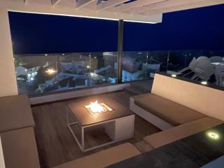 Luxury villa with panoramic views and infinity pool - Nerja - 1