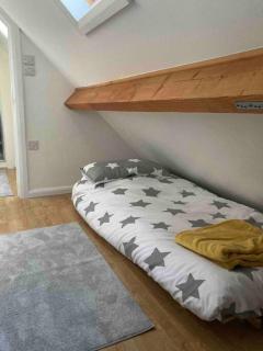 The Hideaway at Peacock Farm - Bottesford - 8