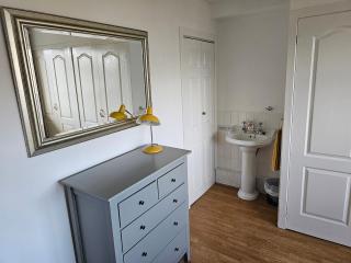 Snug - Colquhoun Square Apartment - Helensburgh - 4