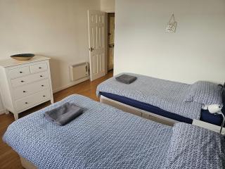 Snug - Colquhoun Square Apartment - 1