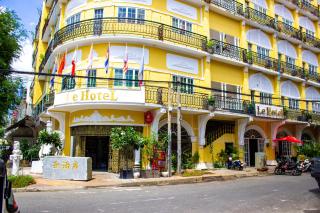 Le Hotel Hotel Phnom Penh - Phnom Penh - 3