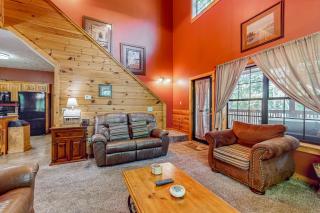 Cozy Cub Cabin - 7