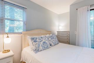 Ev's Escape, 201B - Sunset Beach - 7