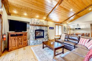 Log Luxury - Tahoe Vista - 9