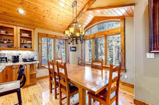 Log Luxury - Tahoe Vista - 4