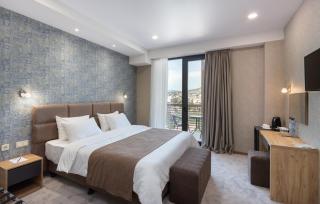 Brooch Boutique Hotel - Tbilisi - 8