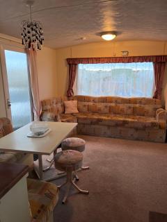 S422 Golden Palm 8 Berth Caravan - 0