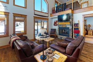 Moose Cabin - 9