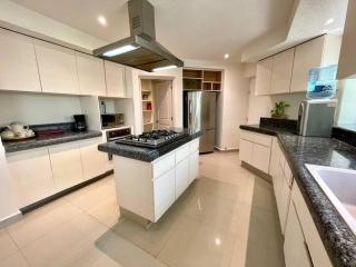 5BR Ocean Front Hotel Zone Luxury House by Solmar Rentals - Cancún - 2