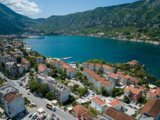 MAISON W - Kotor - 6