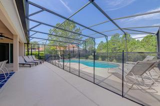 #350-Stunning Villa with Modern Decor, West Facing Pool Overlooking Private Conservation Land - Davenport - 4