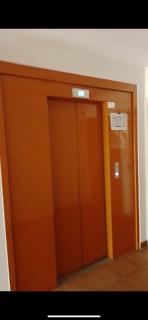 A LA SEMAINE OU AU JOUR / Location studio meublé 30m² - 9