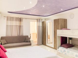 Harbour Pearl - 2