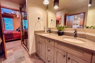 Aspenwood Lodge, Unit 203 - 5