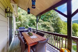 Villa Zara Mountain Retreat - Banner Elk - 9