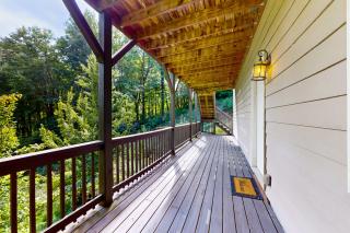 Villa Zara Mountain Retreat - Banner Elk - 8