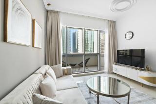 StoneTree - Furnished 1 BR in Bay Central - 0