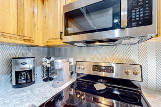 Still Lake Getaway - Valle Crucis - 3