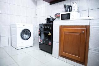 Hypo Guest Lounge - 4