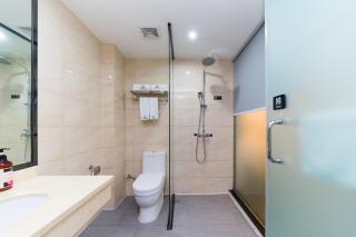 Seattle Hotel - Canton - 2