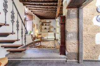 Amiga Mia Traditional House - 6