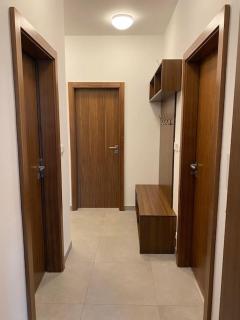 Spacious 2BR apartment 6min from Prague Castle! - Prag - 6