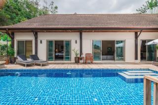 Ivory Pool Villa in Nai Harn - Strand Rawai - 3