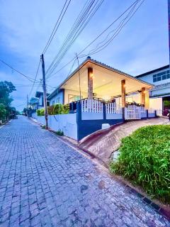 Gn story love บ้านเกาะล้าน 小珊瑚岛班泳池别墅 - Ko Larn - 9