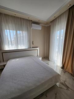 Kavala Black and White apartment - Kavala - 4