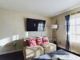 Opuluxe Enjoy Fayetteville's 4 BR Hidden Gem! - 7