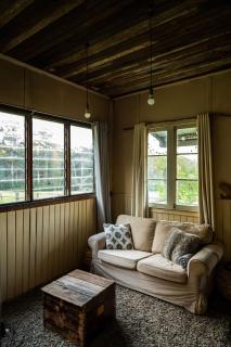 Cosy Farmstay: Green Cabin at Whispering Woods - Beedelup - 3