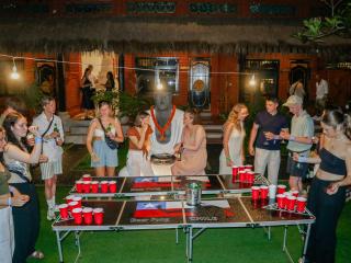 Puri Garden Hotel & Hostel - Ubud - 2