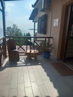 Paralio Astros Beachfront Suites - Xiropigado - 9