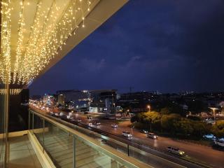 deLOFTS Emporium - Kuching - Vacay Home - 1