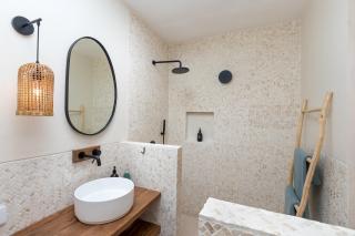 Casa Adem - Modern & Trendy 3BR Villa in Seminyak, 10 Minutes to the Beach with Private Pool - Seminyak - 4