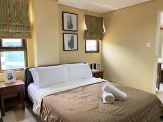 Crosswinds Resort One Bedroom Condo Suite - Tagaytay - 4