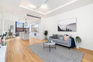 11/7 White street - 6