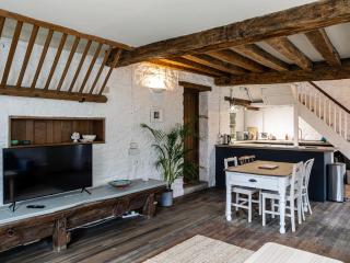 The Stables At Daubeneys - Colerne - 8
