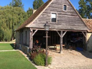Gîte de charme au bord de l'eau, à 30min du Mans, cadre paisible avec pêche et randonnées à proximité - FR-1-410-414 - 7