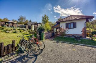 Romantic Haven with Hot Tub - Happy Rentals - Beretinec - 6