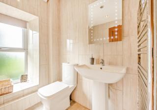 Gwynnant House - Rhyd Lewis - 4